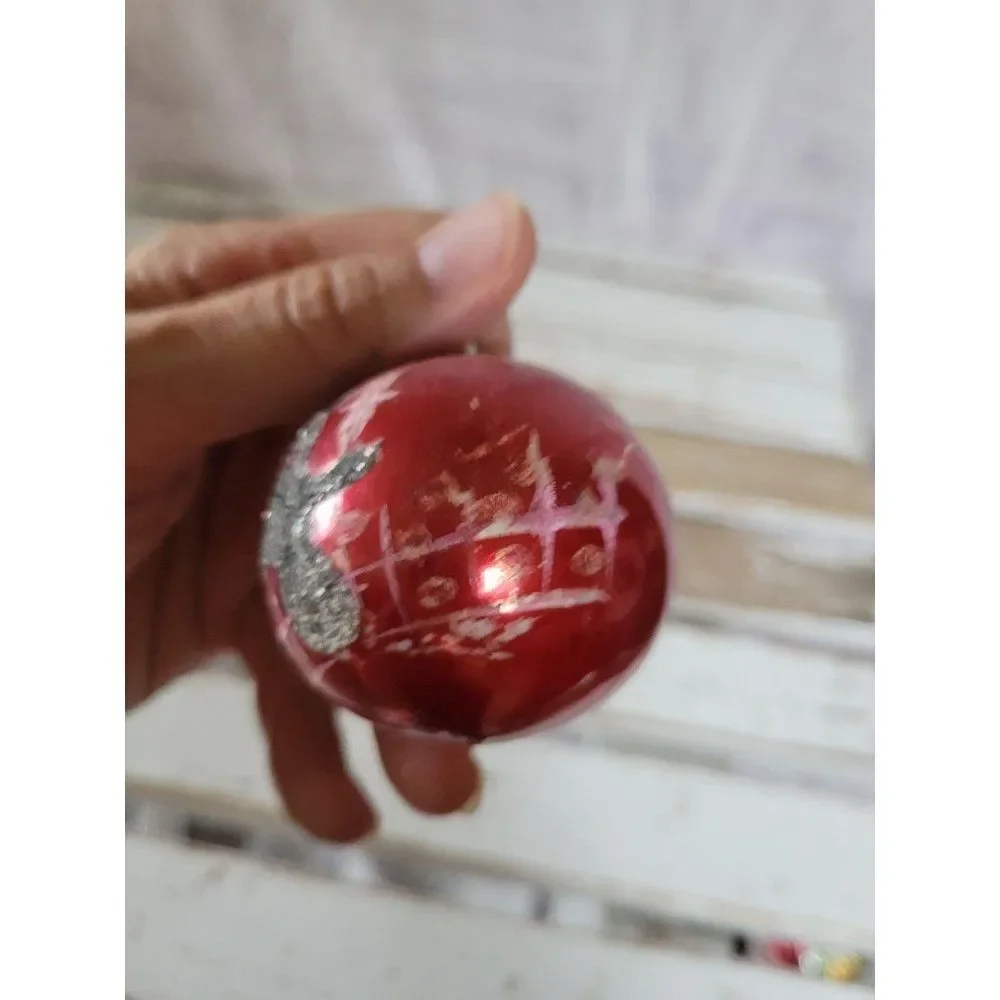 Vintage red ball snowman ornament Xmas holiday tre‎